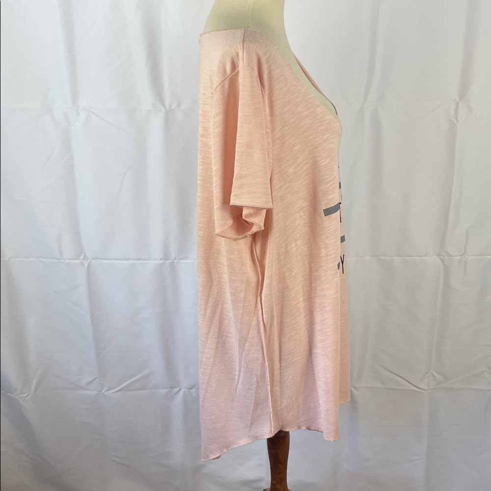 Torrid Blush Pink Graphic "Wake Me When It's Friday" Top - Size 2X - Picture 9 of 12